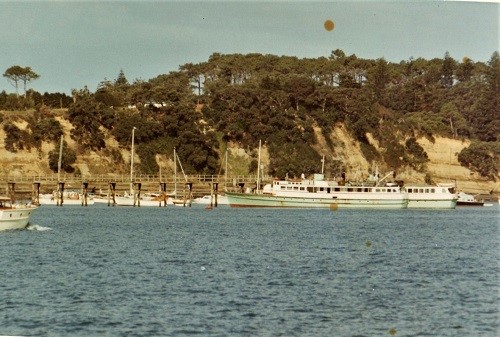 Ngaroma and Motunui tied up at Motuihe wharf in 1972