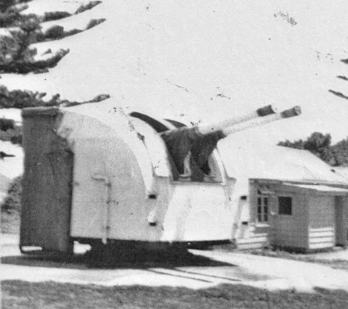 QF 4-inch Mark XVI on Twin Mark XIX Mounting at Packard and Pioneer Museum
